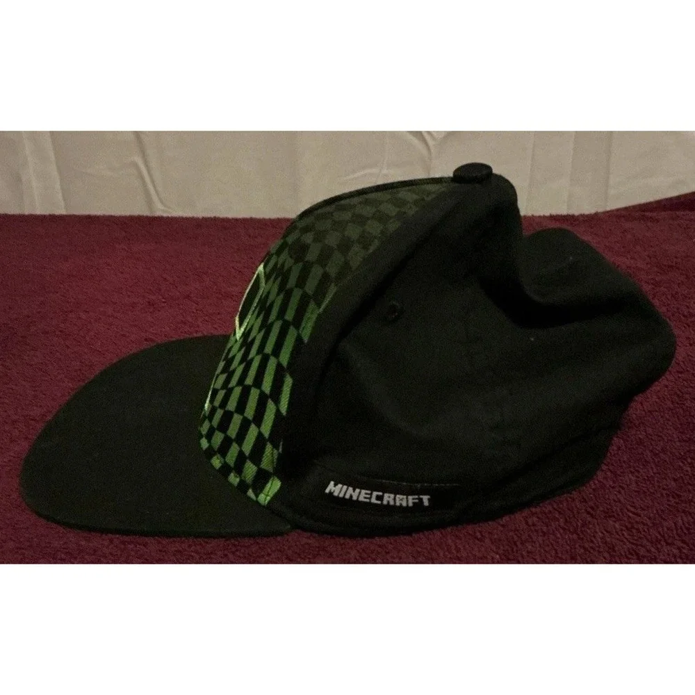Minecraft‎ SnapBack Hat Youth Kids One Size Black & Green